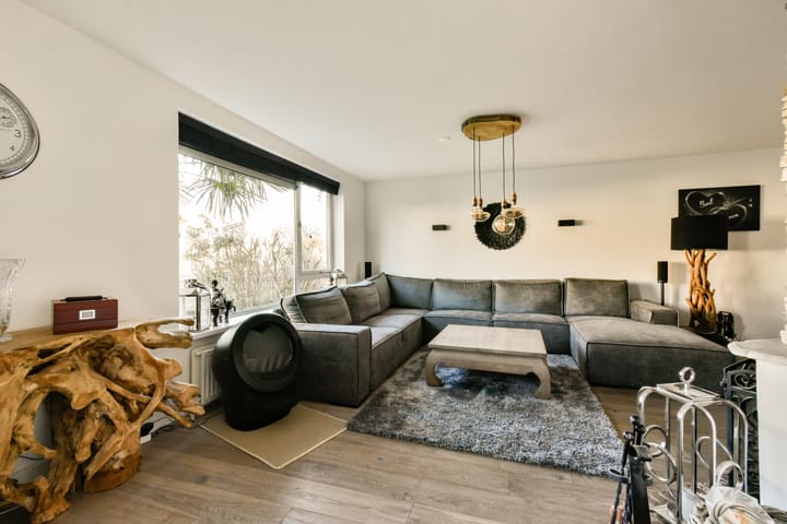 Foto 5 van Jacques Brelweg 19