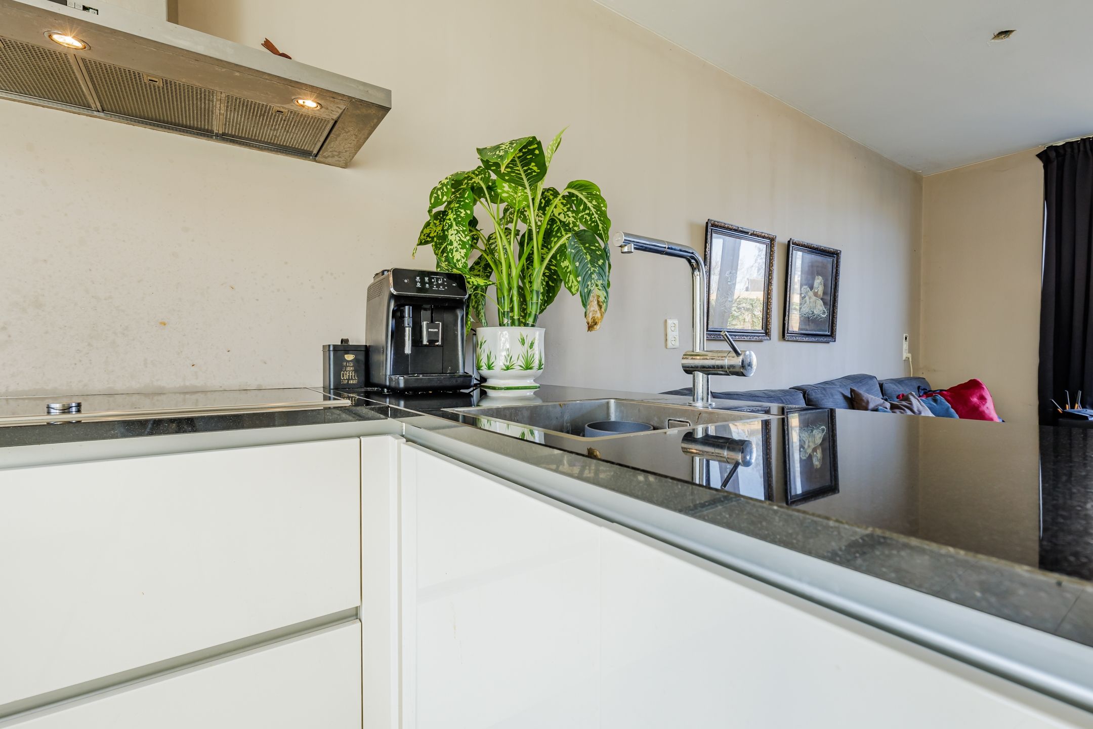 Foto 9 van Hazelaarstraat 125