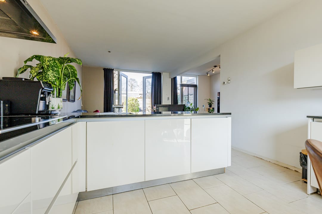 Foto 11 van Hazelaarstraat 125