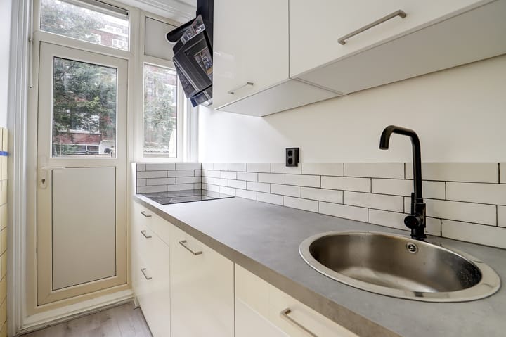 Foto 10 van Bas Jungeriusstraat 134-A