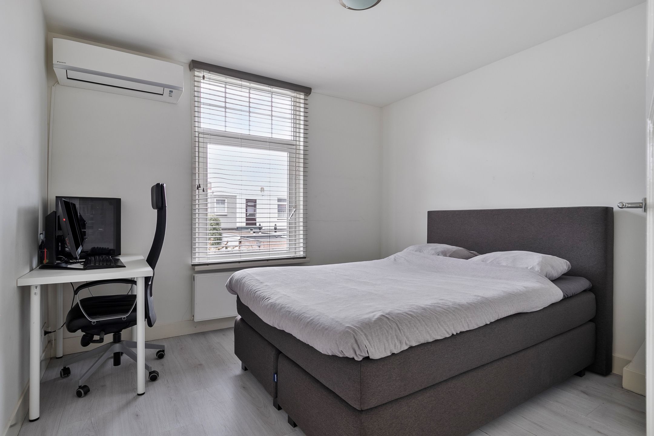 Foto 18 van Stationsstraat 86