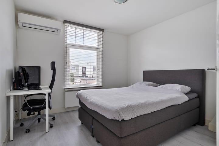 Foto 18 van Stationsstraat 86