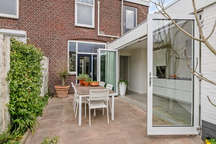 Foto 22 van Stationsstraat 86