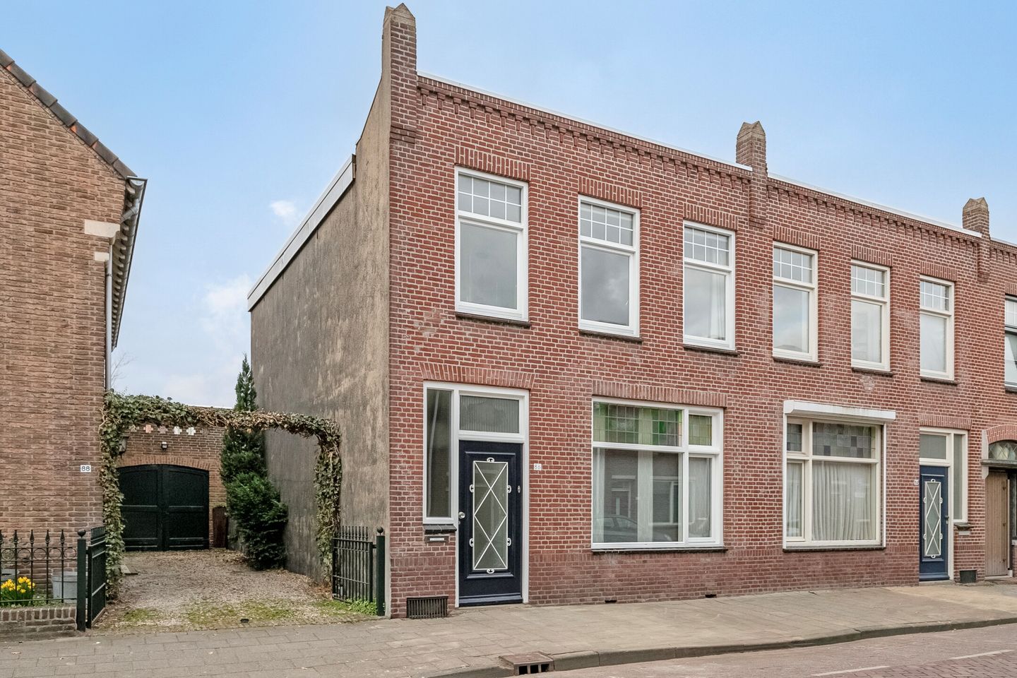 Foto 29 van Stationsstraat 86