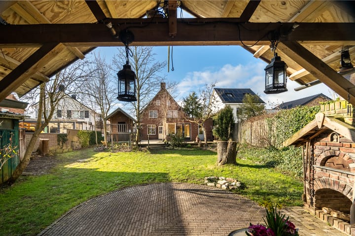 Foto 2 van Molenweg 10