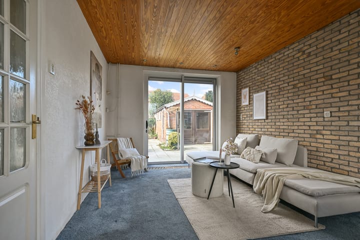 Photo 5 of Prins Bernhardstraat 34