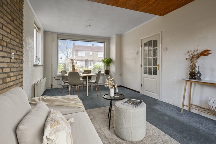 Photo 7 of Prins Bernhardstraat 34