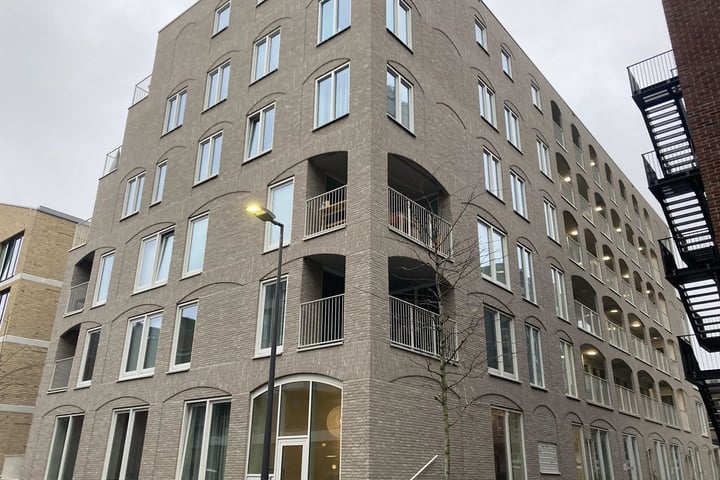 Ir Kalffstraat 218