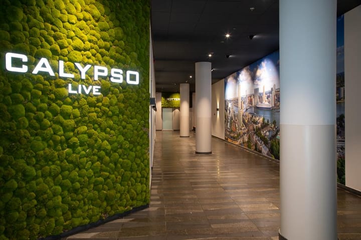 Photo 3 of Kruisplein 910