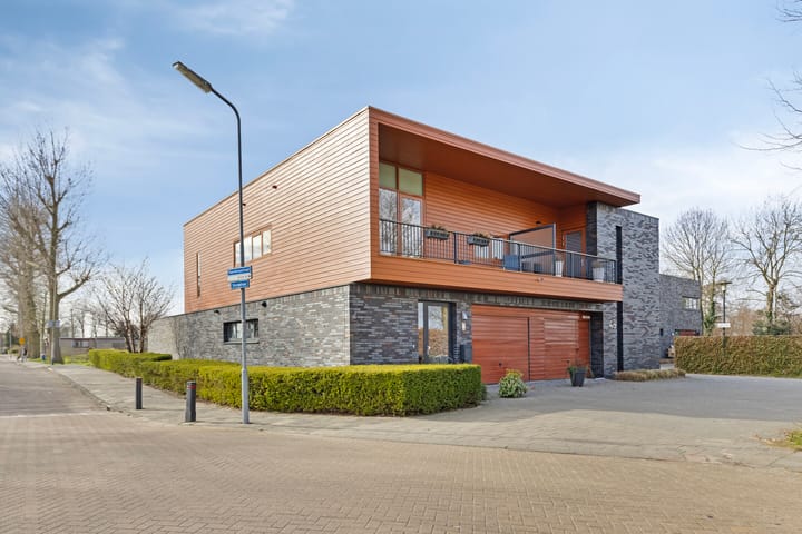 Photo 1 of Sternstraat 4-A