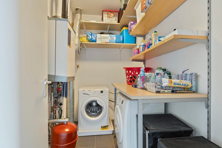 Photo 31 of Sternstraat 4-A