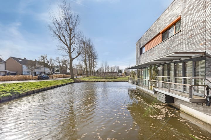 Photo 39 of Sternstraat 4-A