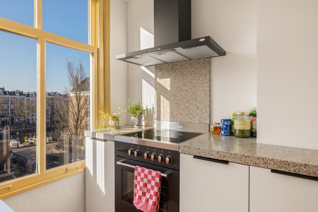 Foto 11 van Marnixstraat 265-3V