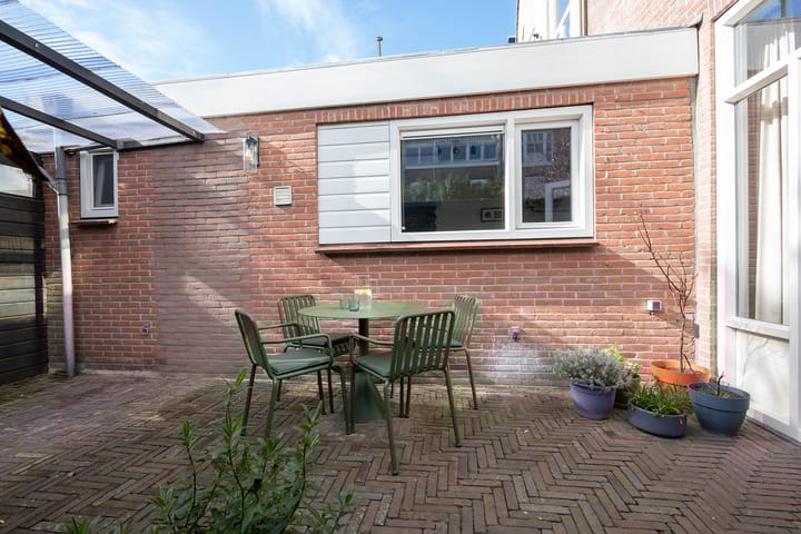 Photo 15 of Zuid Brouwersstraat 2-ZW