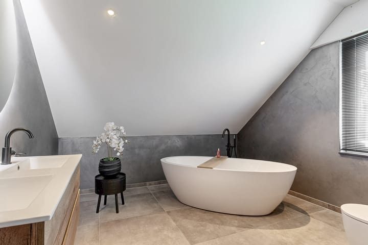 Photo 32 of Domineesweg 24