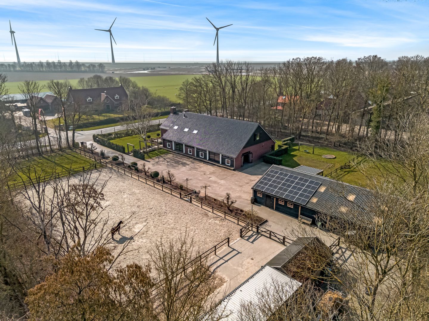 Photo 5 of Domineesweg 24