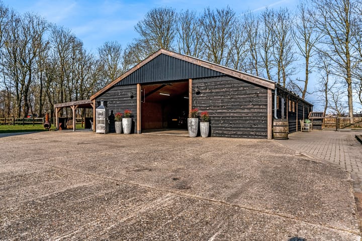 Photo 69 of Domineesweg 24