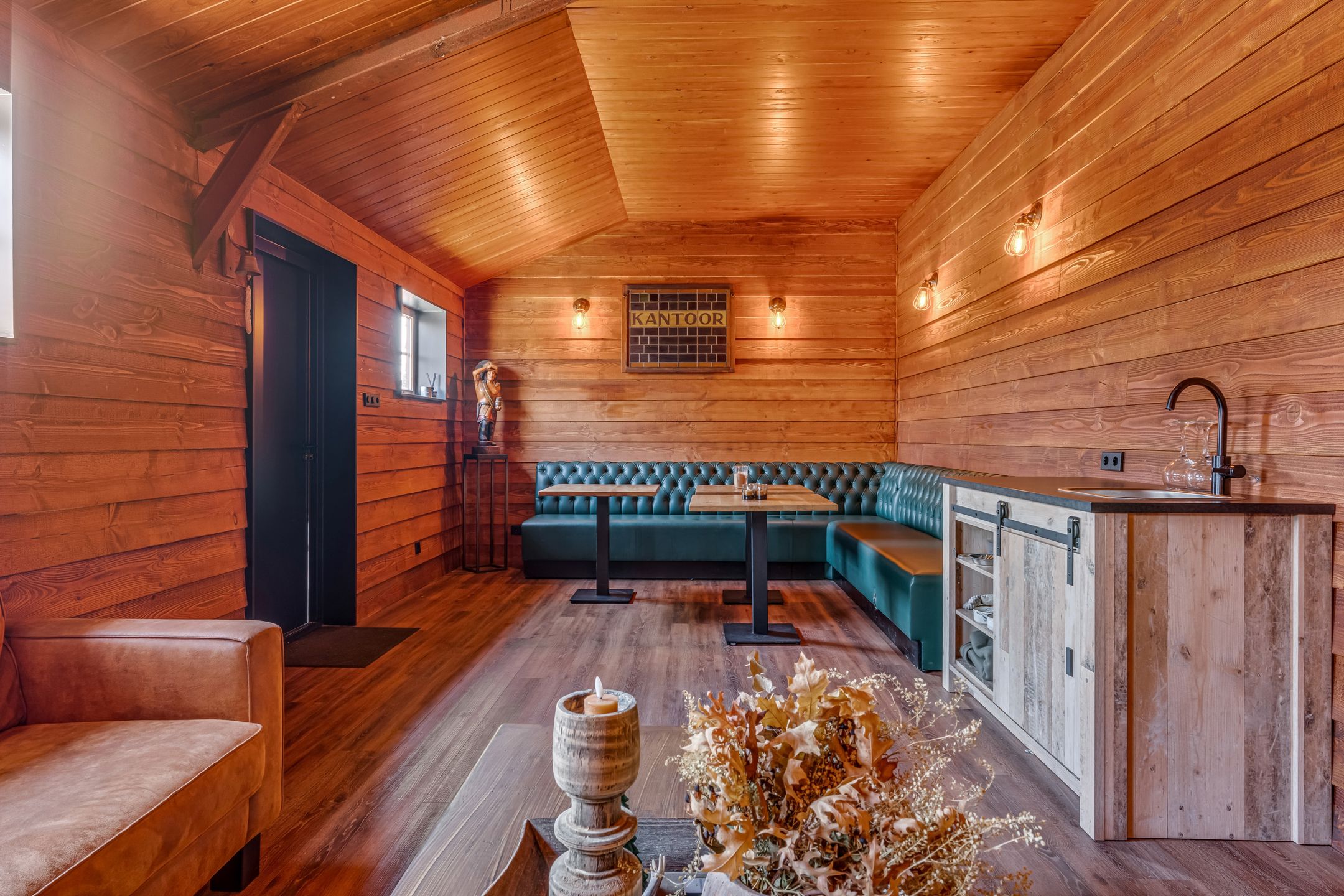 Photo 75 of Domineesweg 24