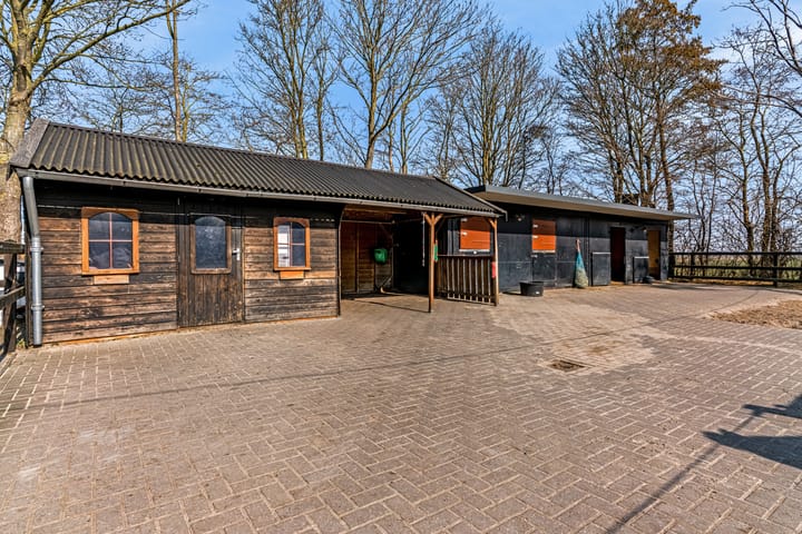 Photo 80 of Domineesweg 24