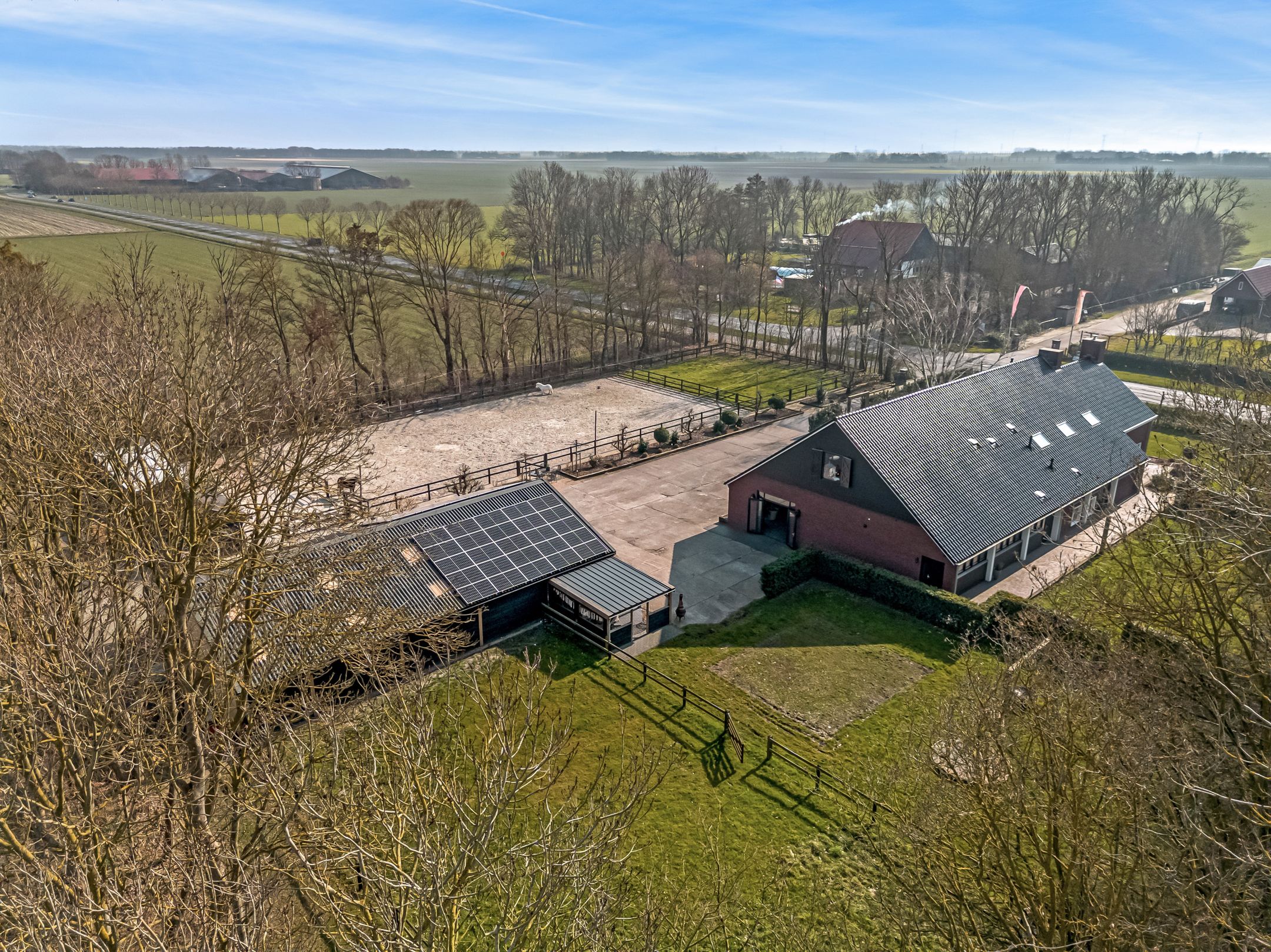 Photo 81 of Domineesweg 24