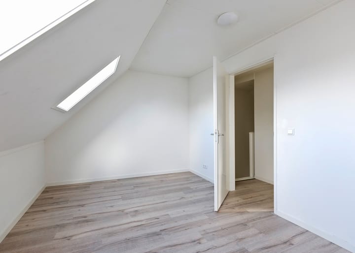 Foto 12 van Dorpsstraat 551