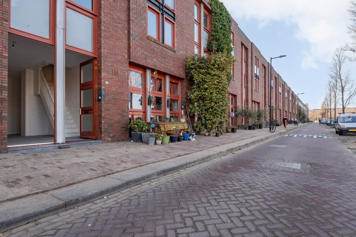 Foto 28 van Stuurmankade 136