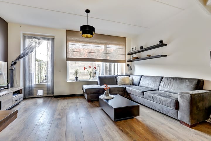 Foto 10 van Kaatsbaan 14