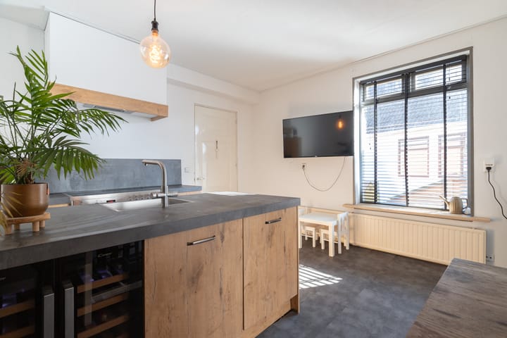 Foto 23 van Ommelanderwijk 86