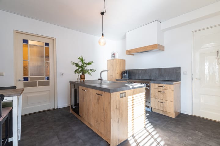 Foto 24 van Ommelanderwijk 86