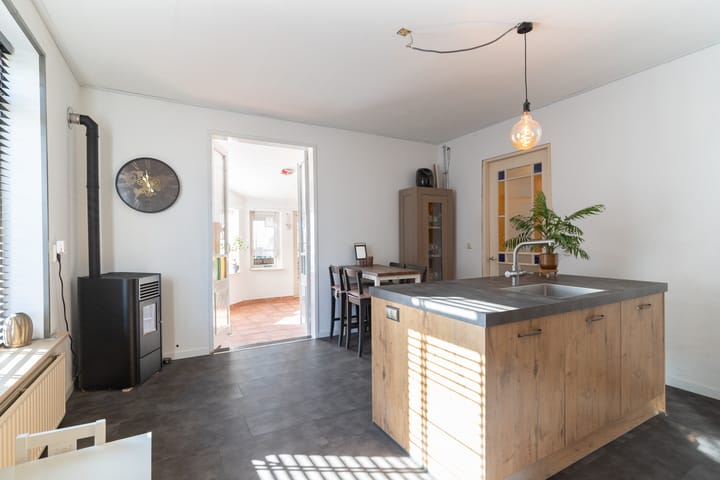 Foto 25 van Ommelanderwijk 86