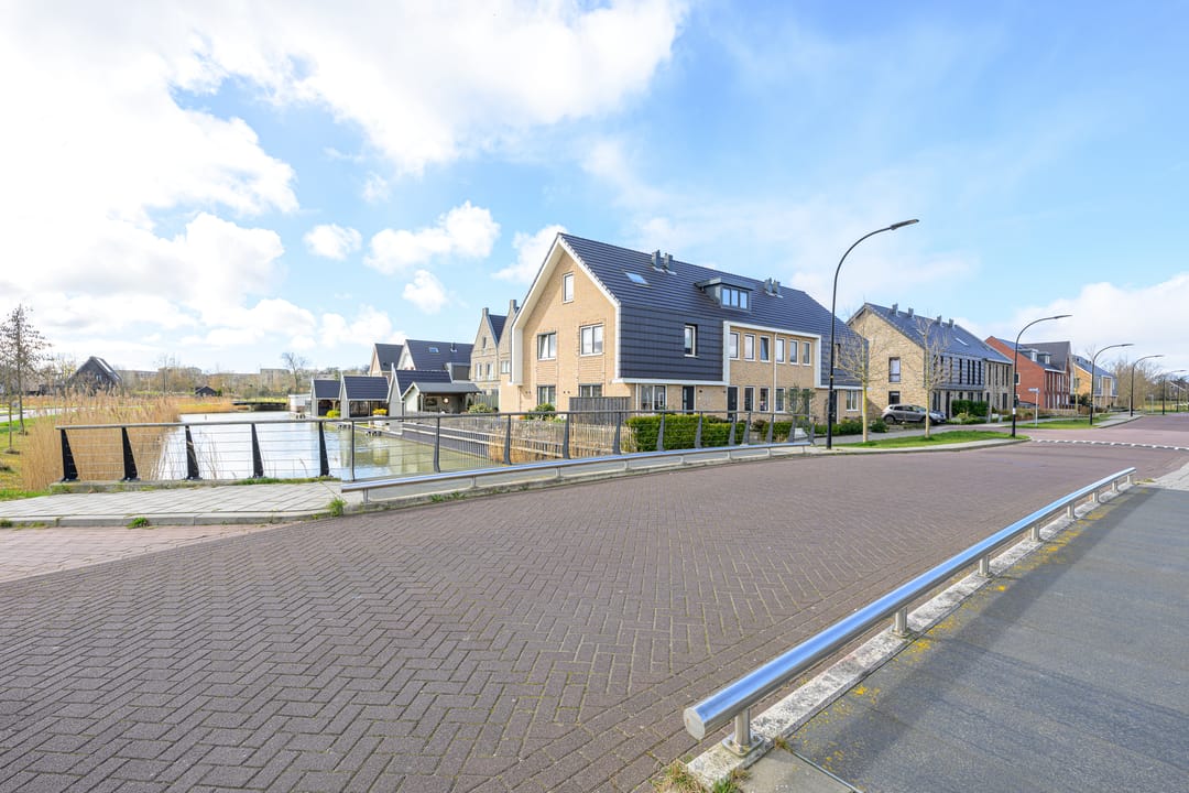 Photo 38 of Zeewolf 3