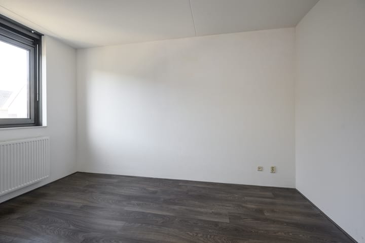 Foto 8 van Erik de Rodestraat 75