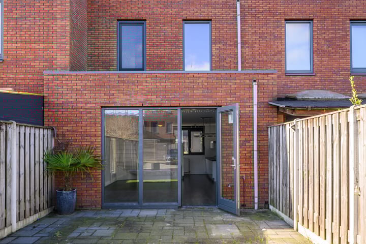 Foto 11 van Erik de Rodestraat 75