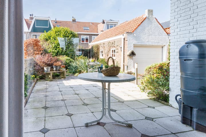 Foto 16 van Kanaalweg 8