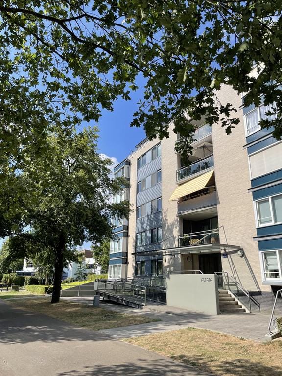 Foto 30 van Bever 17