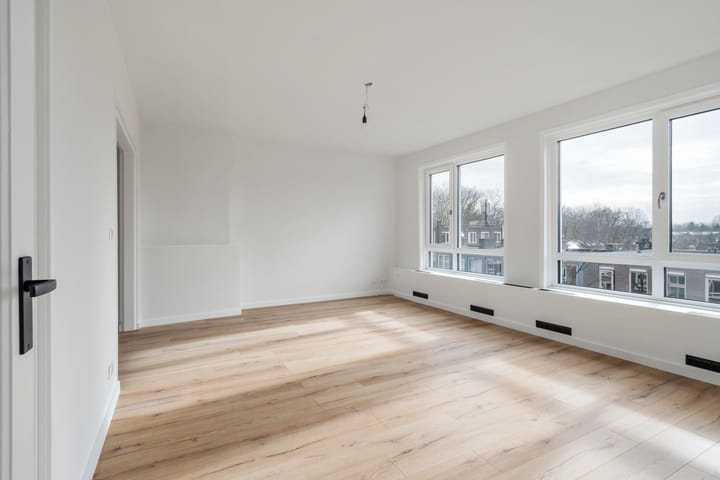 Foto 12 van Dr. Struyckenstraat 110-C