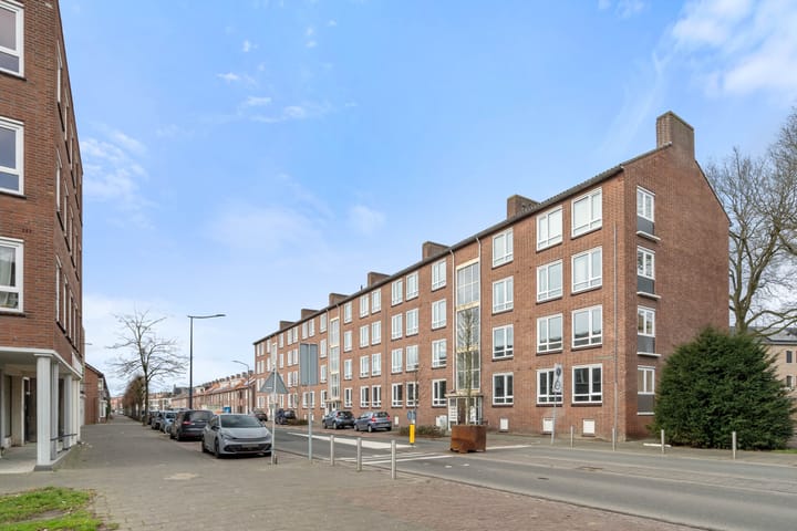 Foto 39 van Dr. Struyckenstraat 110-C