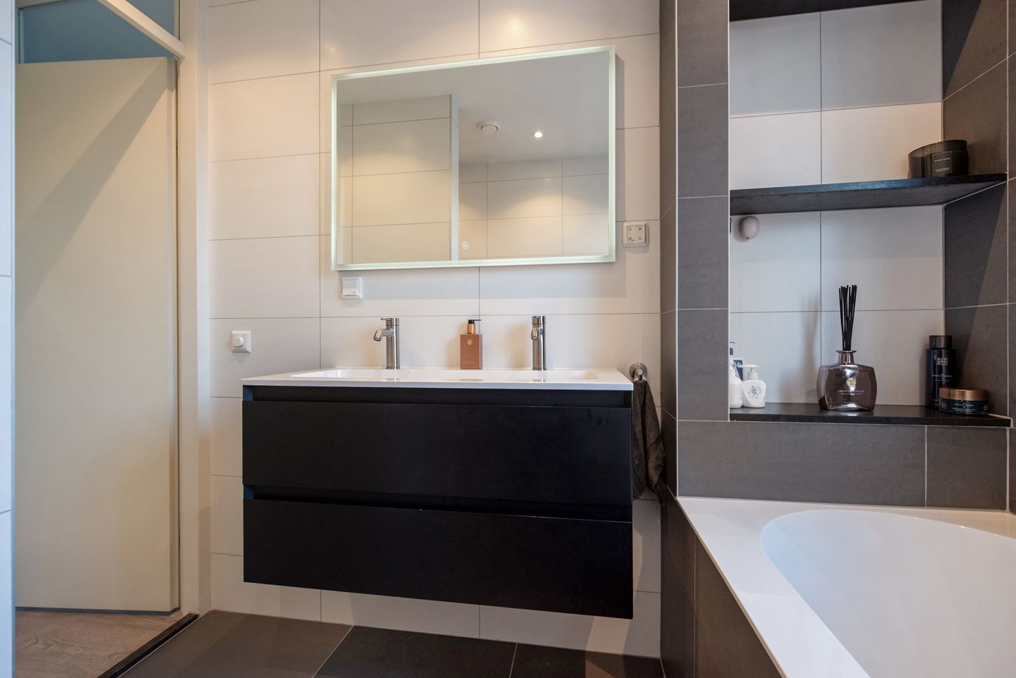 Foto 20 van Zandberglaan 14