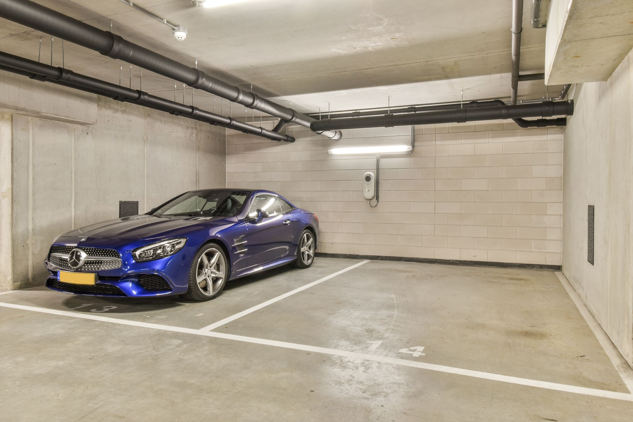 Photo 36 of Willem van Weldammelaan 131