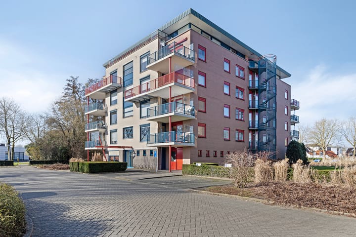 Foto 26 van Hobbemakade 480