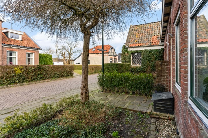 Foto 9 van Sânpaed 14