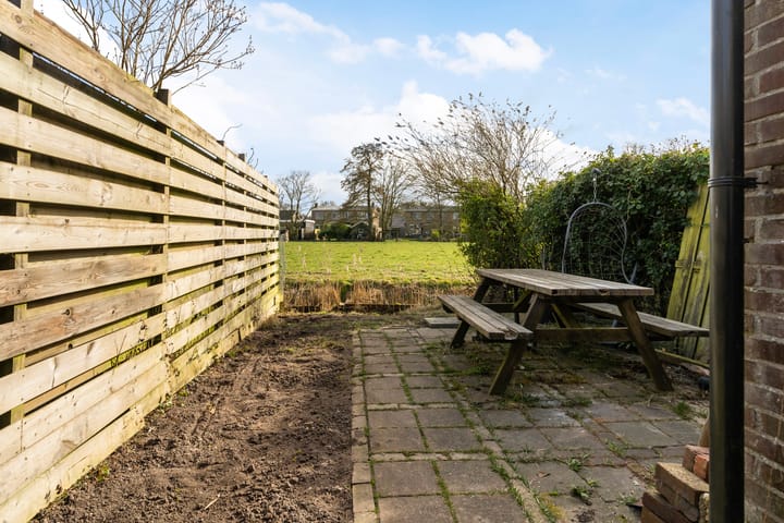 Foto 23 van Sânpaed 14