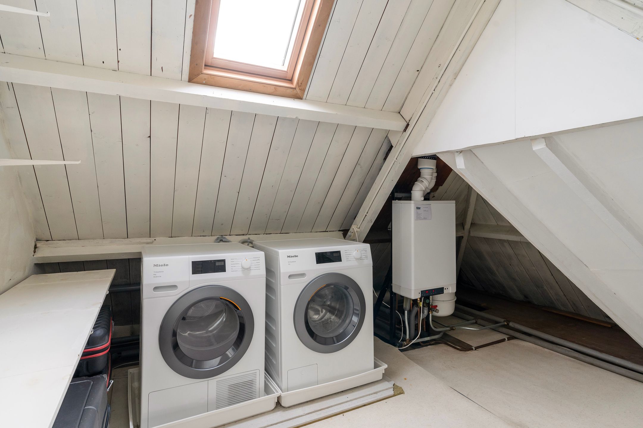 Foto 36 van Sânpaed 14