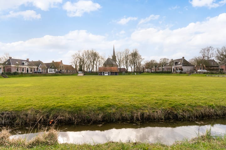 Foto 40 van Sânpaed 14