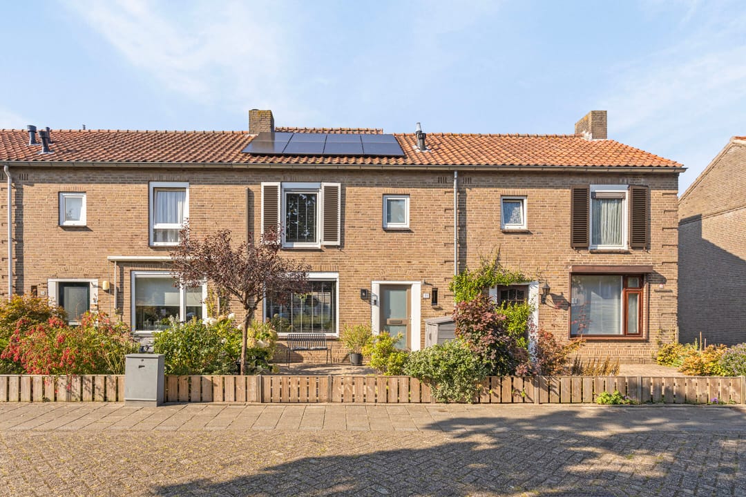 Photo 1 of Gijsbertus Voetiusstraat 11