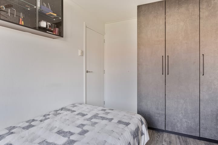 Photo 13 of Gijsbertus Voetiusstraat 11