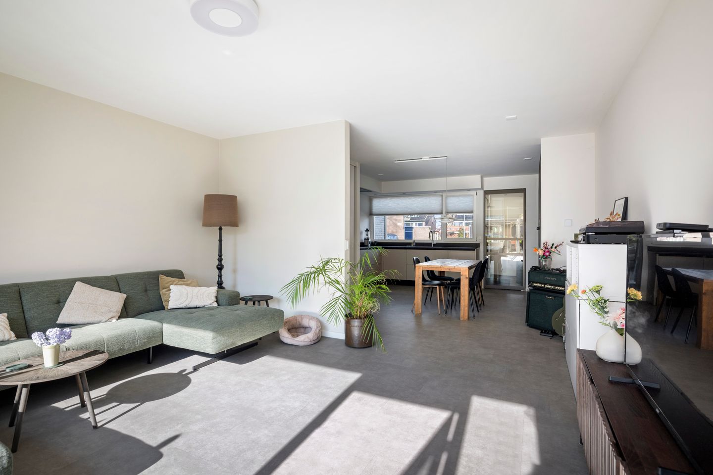 Foto 4 van Lodeizengaarde 23