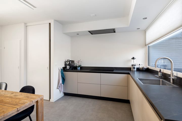 Foto 7 van Lodeizengaarde 23