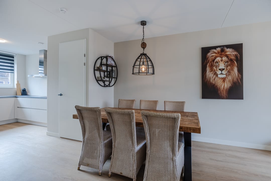 Foto 8 van Korenbloem 66