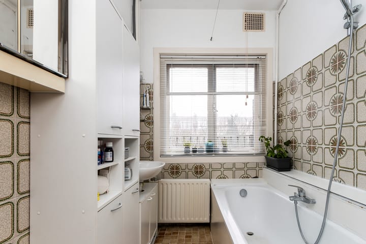 Foto 23 van Van Baerlestraat 30